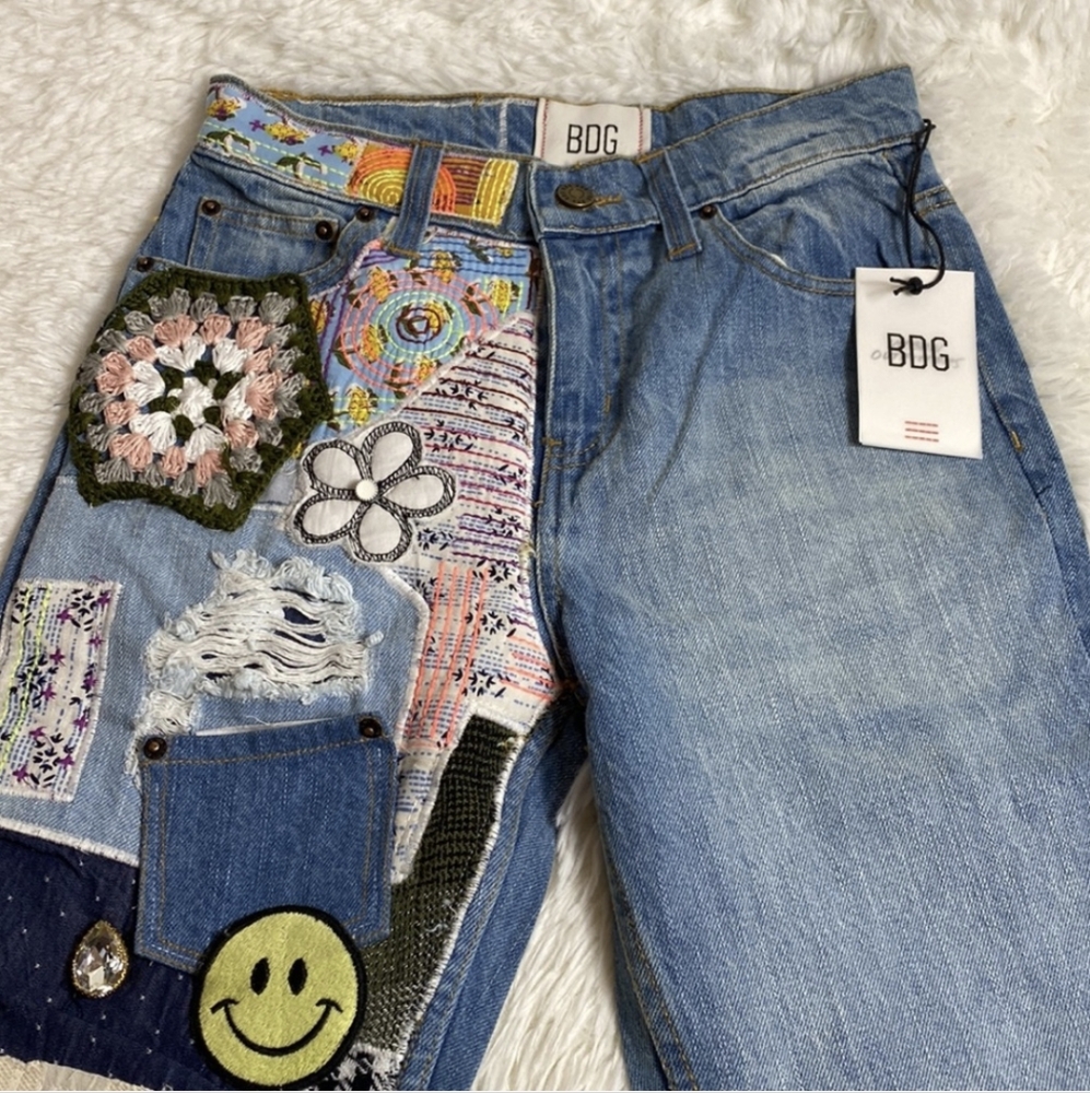 BDG High Waisted Flare Jean-Urban Outfitters Patch-Crochet Embroidered size 27